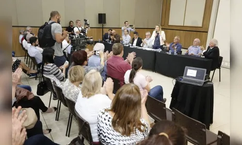 Em Foz do Iguaçu, Cida garante segunda ponte Brasil-Paraguai