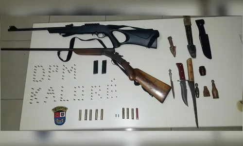 PM apreende armas e munição após denúncia em Kaloré