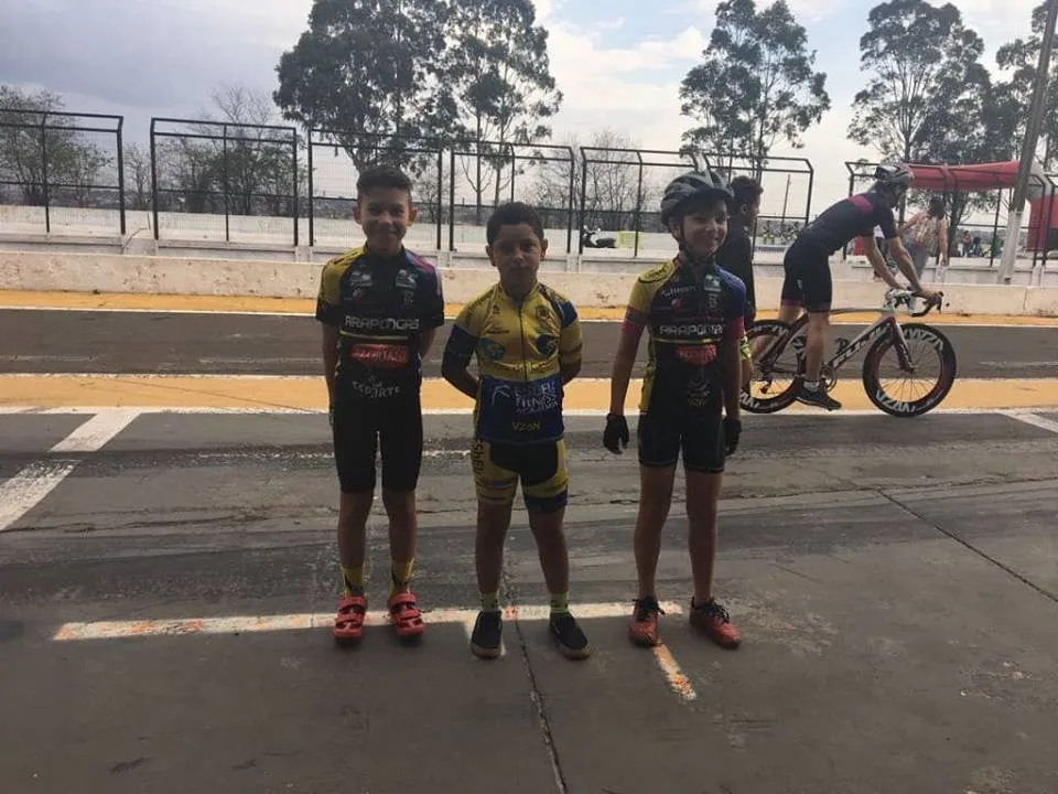 Arapongas conquista ouro na 3ª etapa do Campeonato Paranaense de Ciclismo