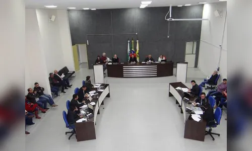 Câmara aprova projeto para evitar doação de esmolas em Apucarana