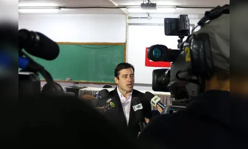 Servidor público quer e ajuda governo sério e transparente, afirma João Arruda