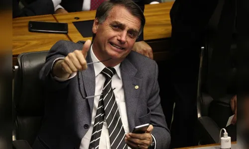 Bolsonaro visita região onde teria iniciado carreira política