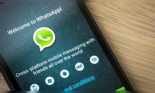 Aplicativo pirata rouba arquivos do WhatsApp, alerta especialista