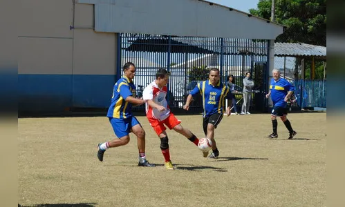 Copa dos Pais de Futebol Suíço começa com a marcação de 10 gols