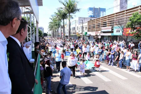 Desfile Cívico vai reunir 64 pelotões em Arapongas - Foto: Reprodução