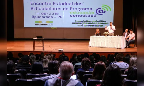 Apucarana discute uso de tecnologias digitais em sala de aula