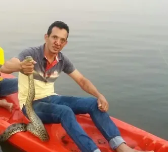 Empresário estava pescando quando foi atacado pela cobra (Foto: Arquivo Pessoal)