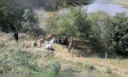 Motorista morre no hospital após capotar carro em Jardim Alegre