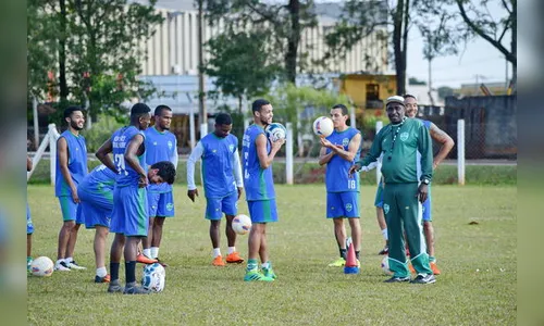 Arapongas tem dúvidas para encarar o Grêmio Maringá no “Willie Davids”