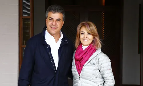 Filho de Richa presta depoimento ao Gaeco; Beto e Fernanda irão depor hoje