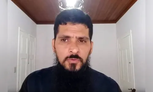 Padre é acusado de abusar sexualmente de freiras e de se masturbar durante conversas via Skype