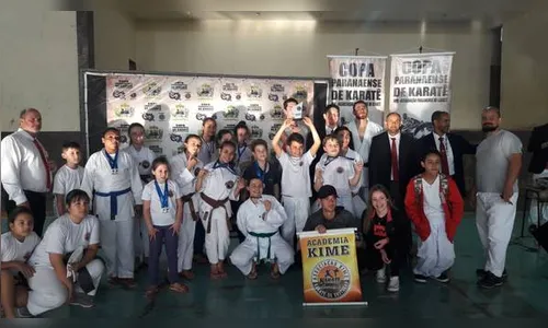 Academia Kime fatura 56 medalhas na Copa Paranaense de Karatê