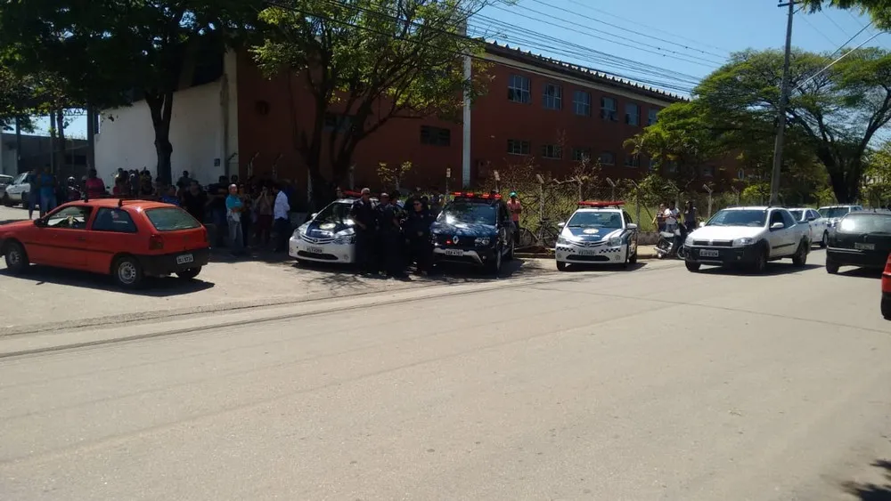 Enterro de Raí Santos foi acompanhado por escolta da Guarda Civil Municipal em Boituva (SP) — Foto: Arquivo pessoal