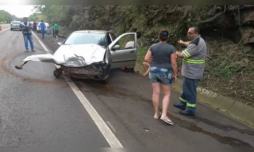 Acidente deixa duas pessoas feridas no Contorno Sul de Apucarana 