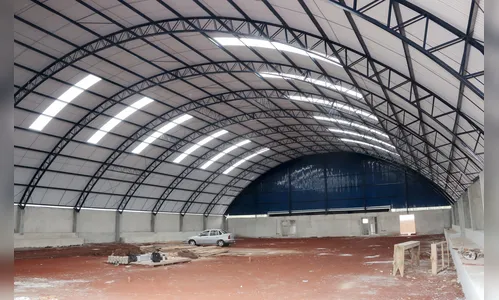 Obras do complexo esportivo chegam a 50% na zona leste