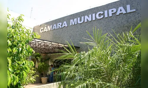 Vereadora é denunciada por nepotismo e falsidade ideológica no Paraná