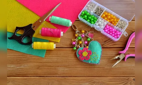 Abertas as inscrições para os cursos gratuitos de artesanato com feltro e cuidados com idosos