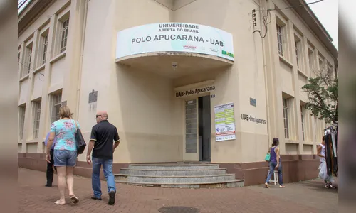 Universidade abre inscrições para graduação em Letras Libras