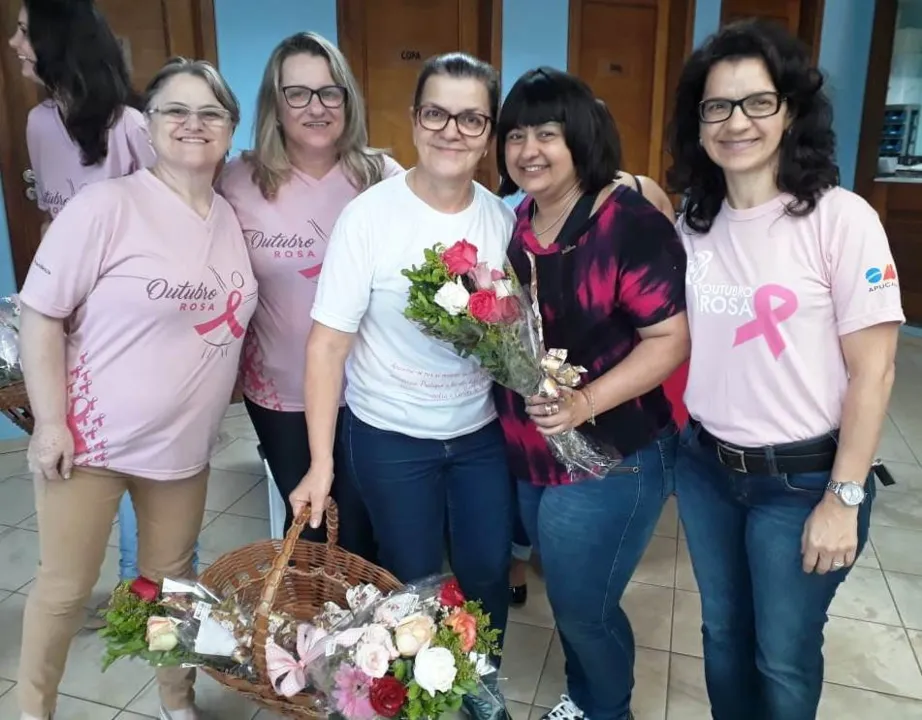 Outubro Rosa tem ‘café com amor’ na Oncologia do Hospital da Providência