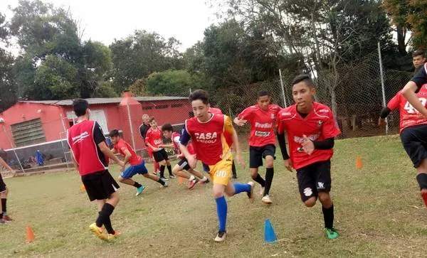 O Instituto Gera, de Apucarana, vem competindo na Liga de Maringá - Foto: Divulgação