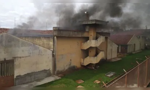 Termina rebelião na Penitenciária Estadual de Maringá