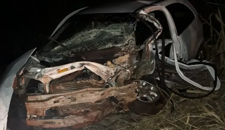Acidentes na região provocam mortes de mulher de 70 anos e motorista de GM Celta