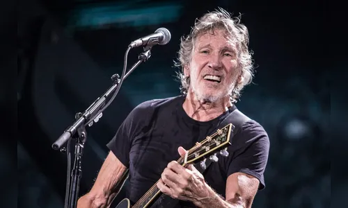 Roger Waters chama Bolsonaro de neofacista durante show em SP