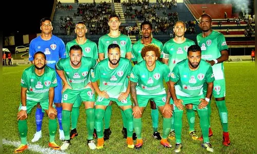 Duas partidas fecham neste domingo a oitava rodada da Terceira Divisão