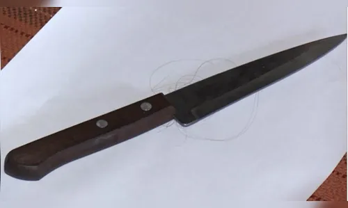 Homem é preso após esfaquear mulher grávida e filha de um ano 