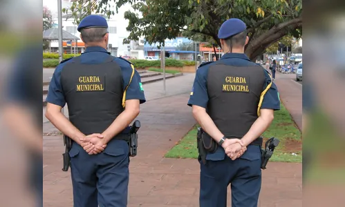 Guarda Municipal prende rapaz com arma,  munição e droga