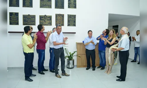 Câmara de Apucarana entrega reforma das instalações