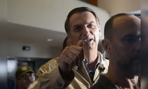 Por temer por sua segurança, Bolsonaro justifica ausência em debate