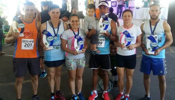 A equipe adulta da Secretaria de Esportes de Apucarana se destacou na Prova da 98 FM/30º BIMEC - Foto: Divulgação