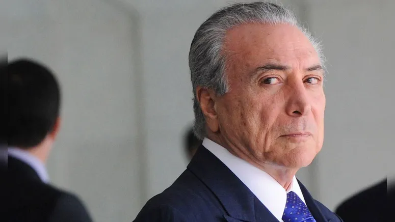 Imagem ilustrativa da notícia O vai e vem de Temer