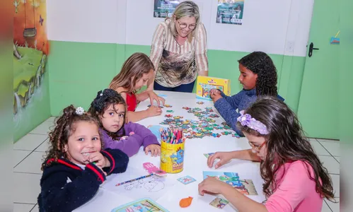 Creas promove atividade para crianças e mulheres no Outubro Rosa