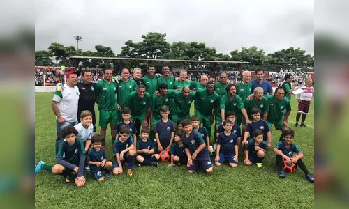 Com Ademir da Guia, Master do Palmeiras faz amistoso em Arapongas
