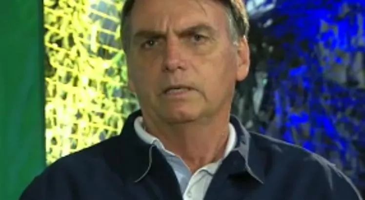Bolsonaro fica irritado e afirma desconhecer investigação sobre Paulo Guedes - Foto: Reprodução de vídeo/Band