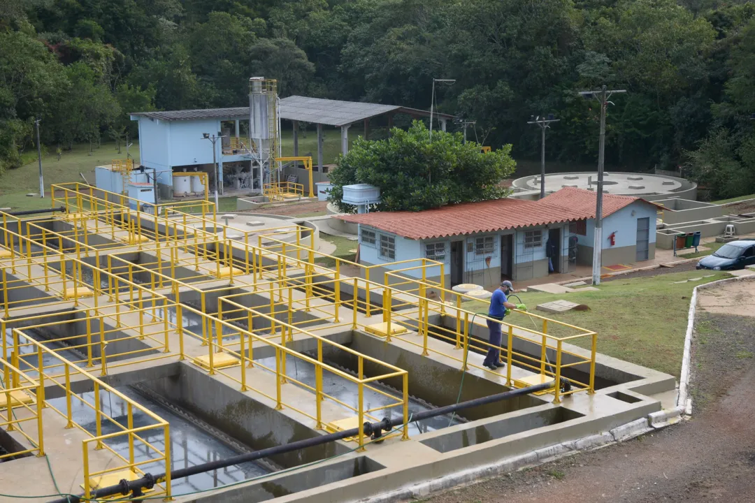 Sanepar libera mais de R$ 23 milhões para esgoto e abastecimento de água