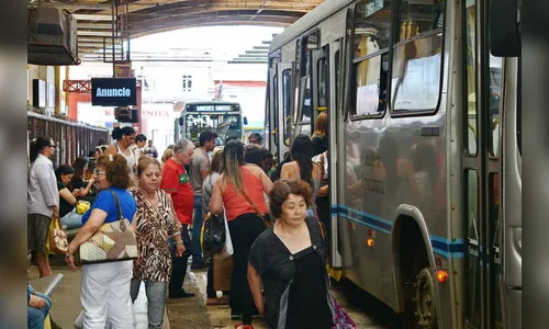 Licitação do transporte coletivo é suspensa