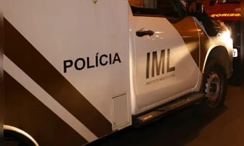 Viatura do IML capota após recolher cinco corpos em acidente