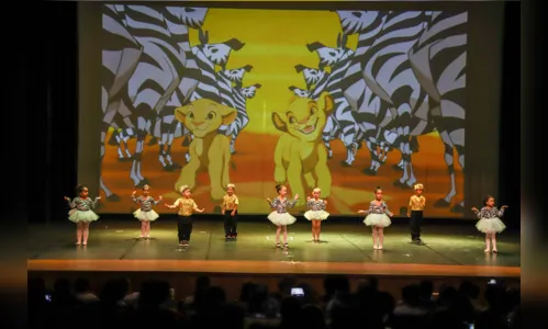 
							Alunos fazem apresentações de dança baseadas em clássicos do cinema
						
						