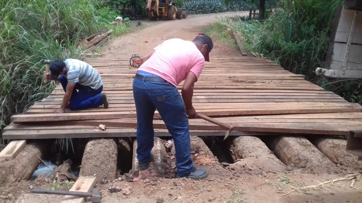 Pontes na zona rural são recuperadas 