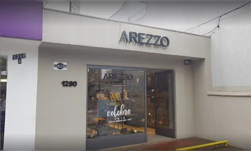 Bandidos fogem ao serem flagrados tentando furtar loja em Apucarana