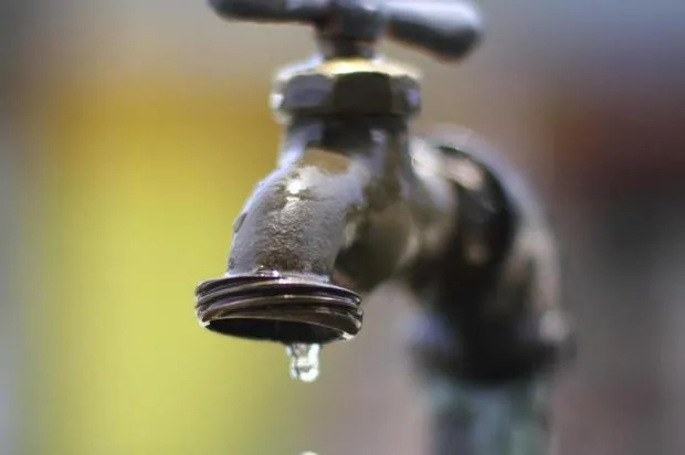 Falta d’água atinge 40% das ligações em Arapongas