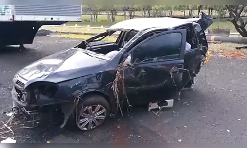 Carro de Apucarana se envolve em acidente que provocou morte de bebê de 3 meses no interior de SP