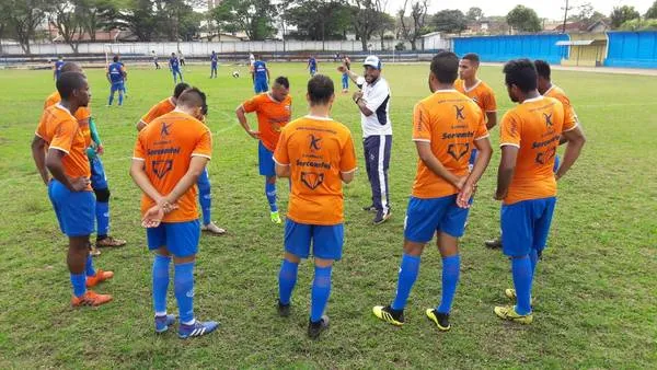 Índio Ferreira quando comandava o Nacional, de Rolândia: agora ele será o técnico do Apucarana Sports | Foto: Divulgação
