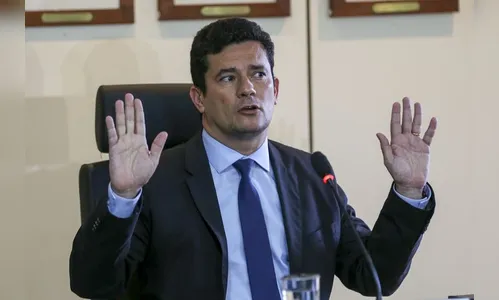 Presidente do TRF4 assina exoneração de Sergio Moro

