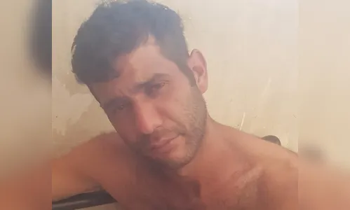 Suspeito de assaltar taxista é preso pela PM após jogar dinheiro pela janela de ônibus