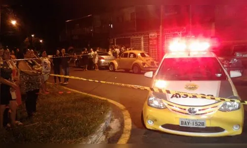 Policial militar é morto a tiros na zona sul de Londrina



 
 