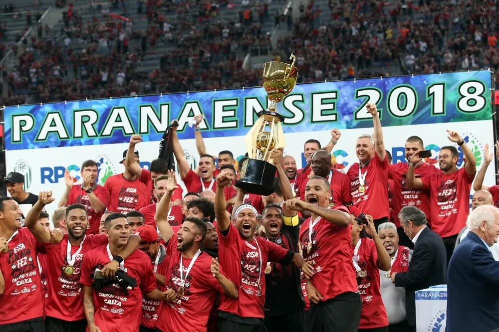 Atlético-PR foi campeão em 2018 com o time de aspirantes — Foto: Albari Rosa/Gazeta do Povo